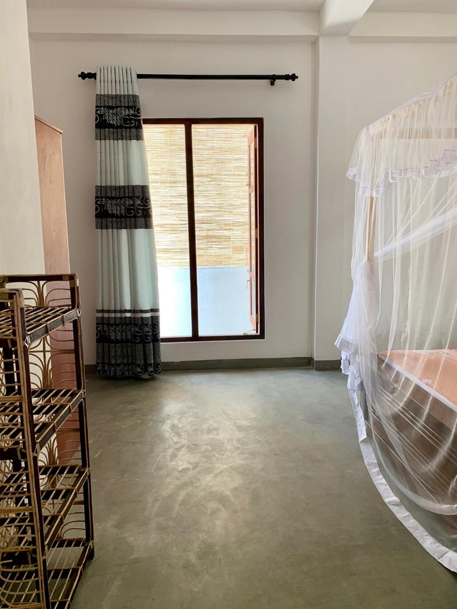 Mrmango Weligama Apartment Exterior photo